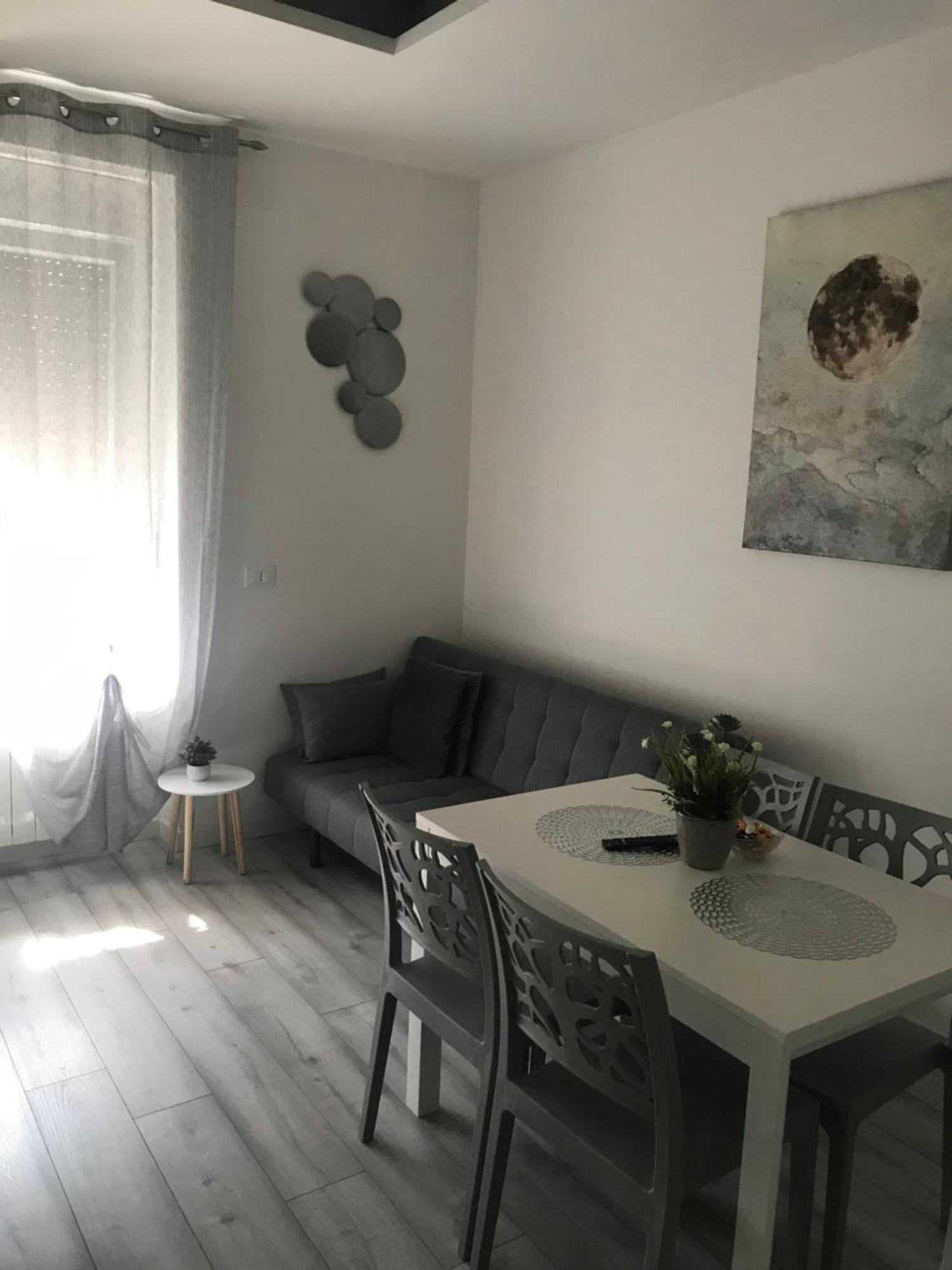 Andjela Apartment Трієст Екстер'єр фото
